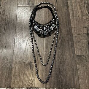 Elegant Multi-Layered Black Silver statement Necklace peral necklace set of 3